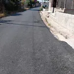 Flora's Place بيت للعطل *