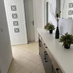 بيت للعطل Flora's Place *
