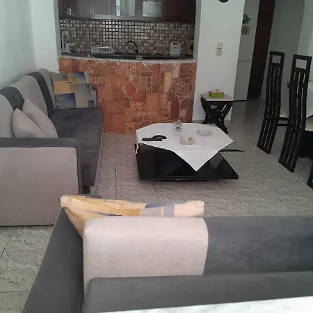 Ferienhaus Flora's Place Sarandë