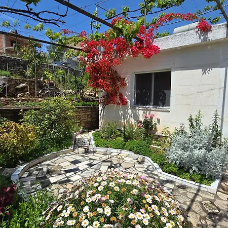 Flora's Place Ferienhaus